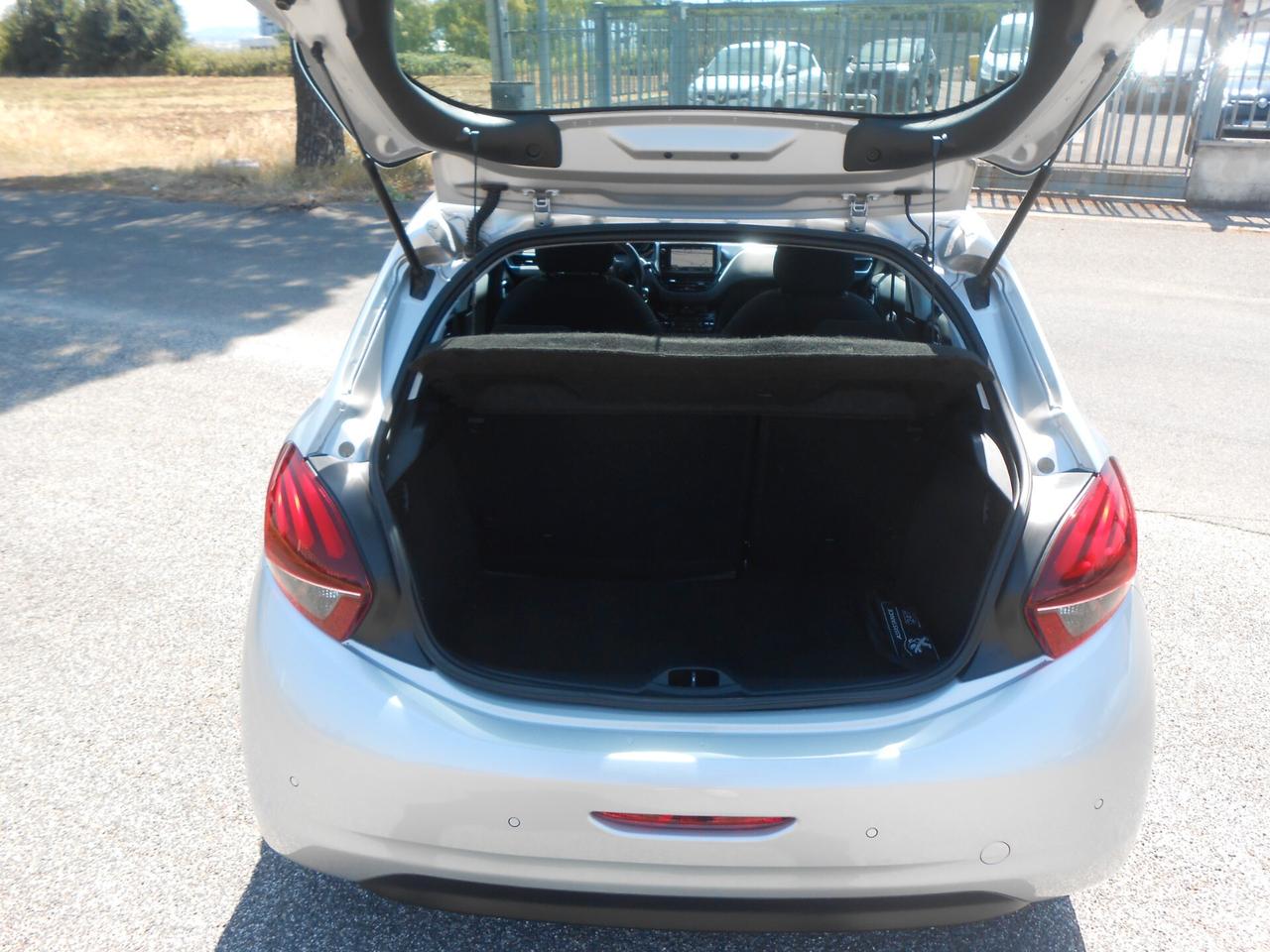 Peugeot 208 PureTech 82 5 porte Allure E6 - NO VINCOLI