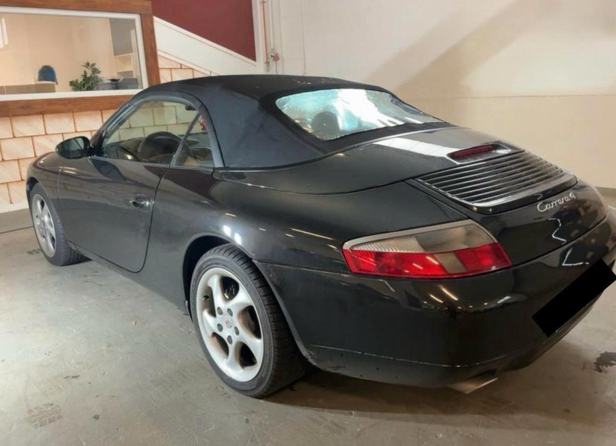 Porsche 911 Carrera 4 cat Cabriolet