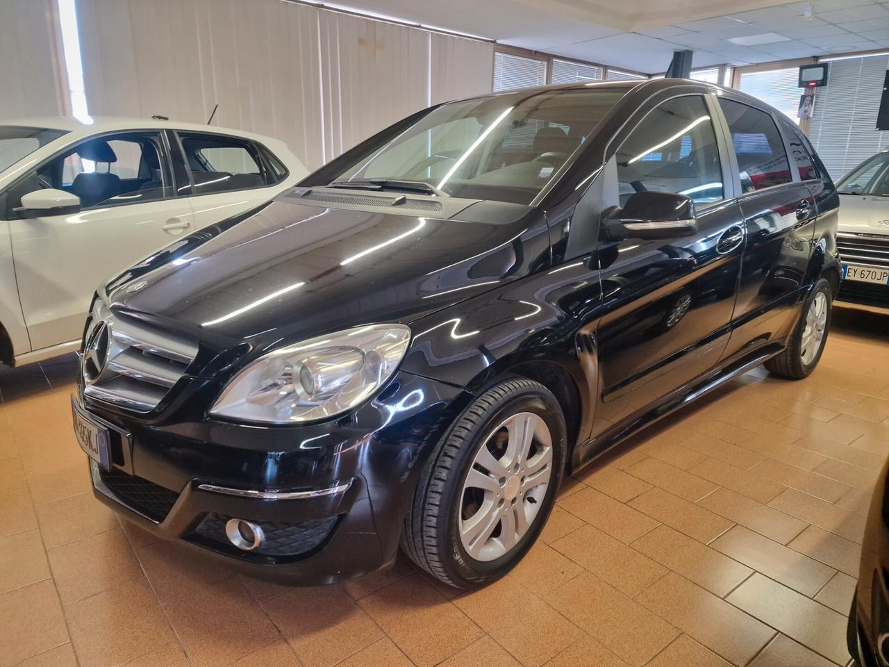 Mercedes-benz B 180 CDI Premuim