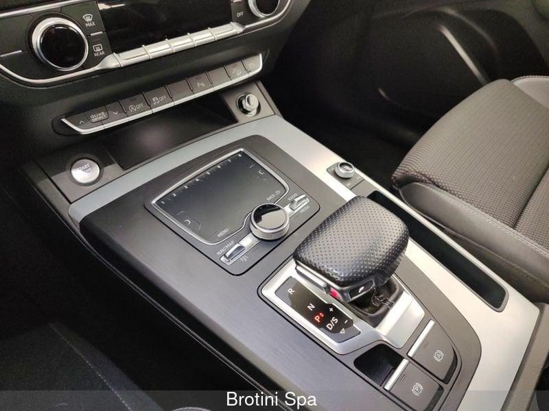 Audi Q5 40 TDI S Line Plus quattro S tronic