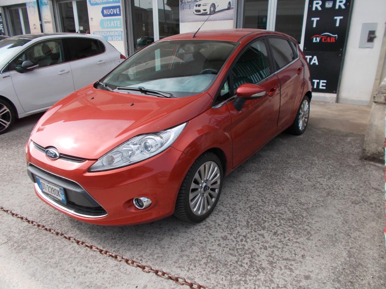 Ford Fiesta Fiesta+ 1.4 TDCi 68CV 5 porte