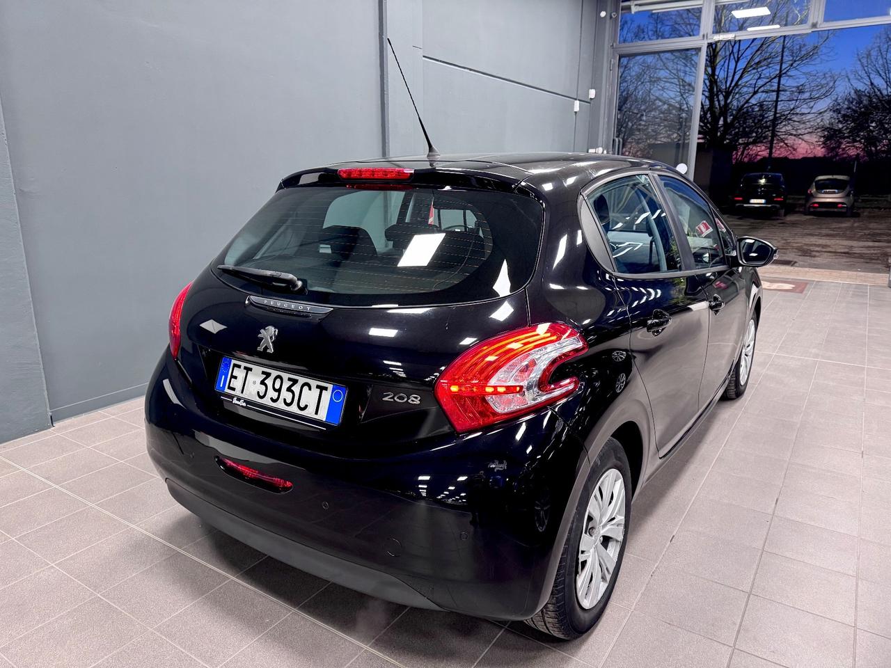 Peugeot 208 1.2 VTi 82 CV 5 porte Active