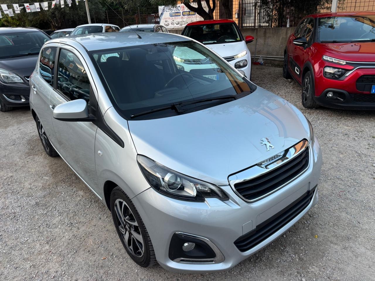 Peugeot 108 VTi 72 3 porte Allure