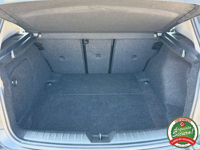 BMW 118 i 5p. Sport Automatica Led Navi