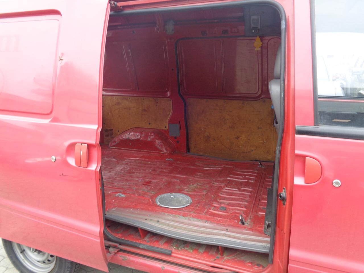 Nissan Vanette Cargo 2.3 diesel PL Furgone SE