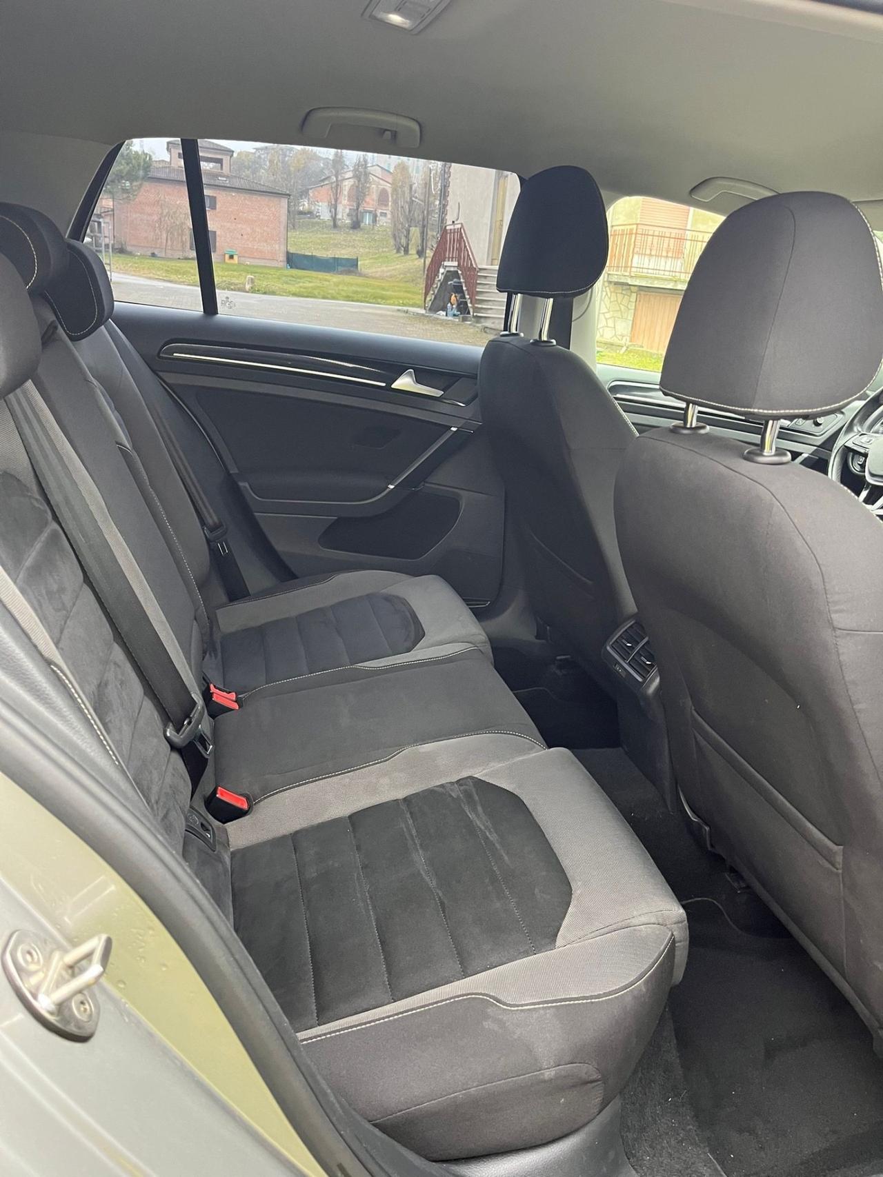 VOLKSWAGEN GOLF 1.4 TGI 110cv DSG FINE 2016