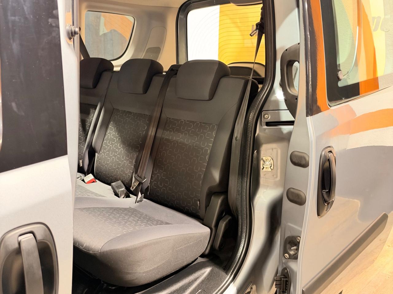 FIAT DOBLO 1.4 CON SOLI 73.313 KM IN CONDIZIONI DA VETRINA.