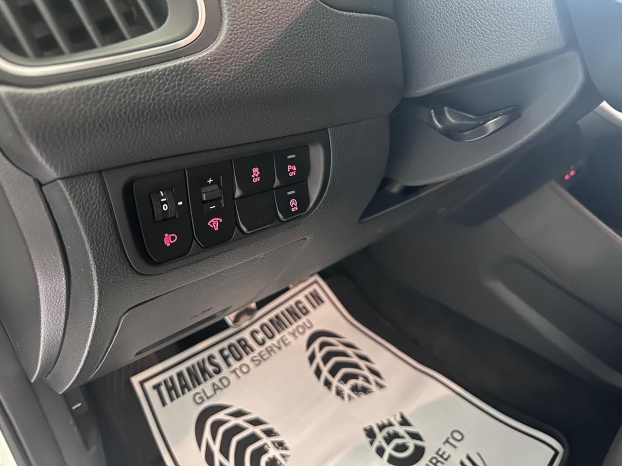 Kia Rio 1.4 CRDi 5p. Cool ok neopatentati