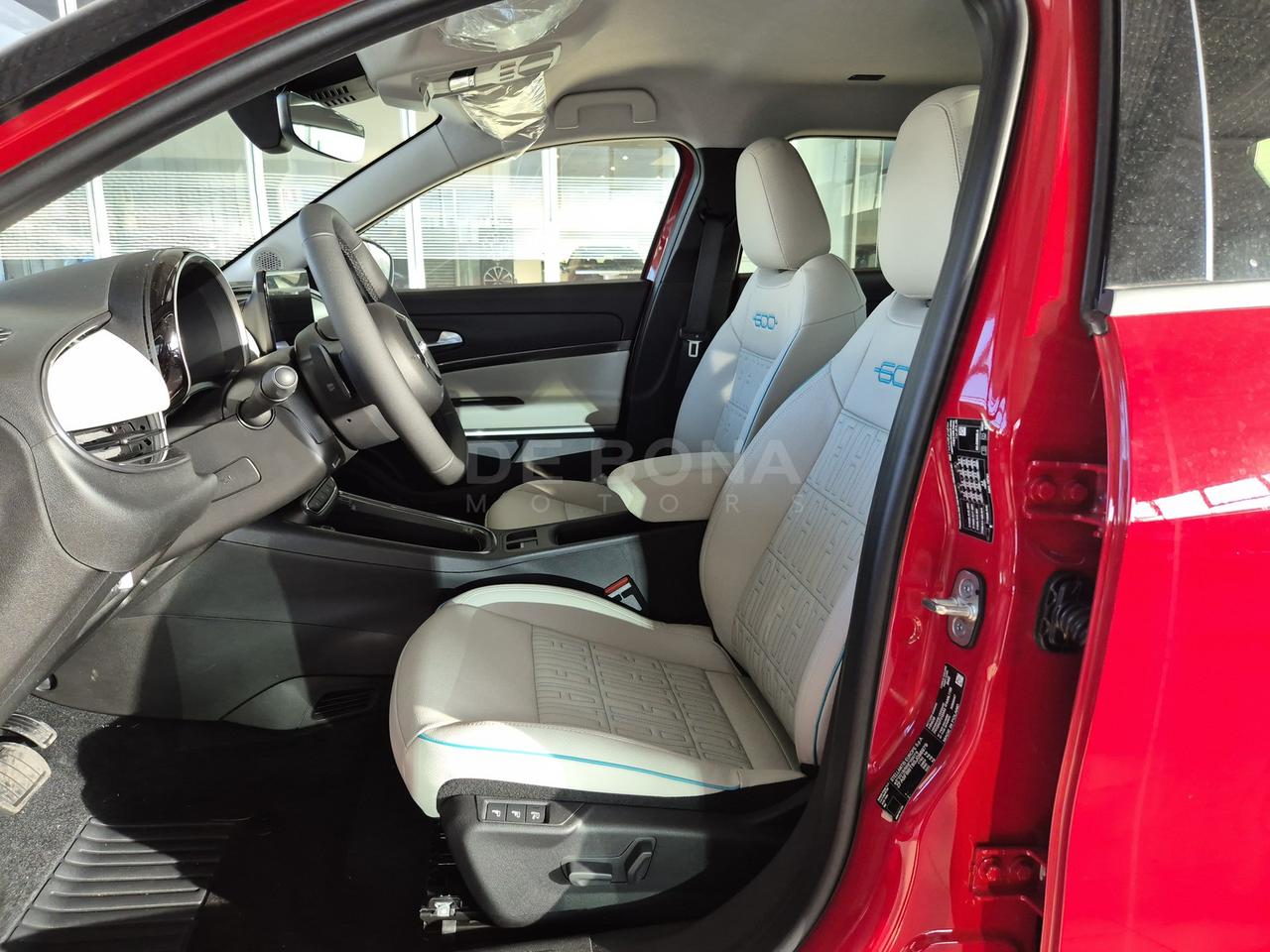 Fiat 600 1.2 hybrid la prima ii 110cv auto