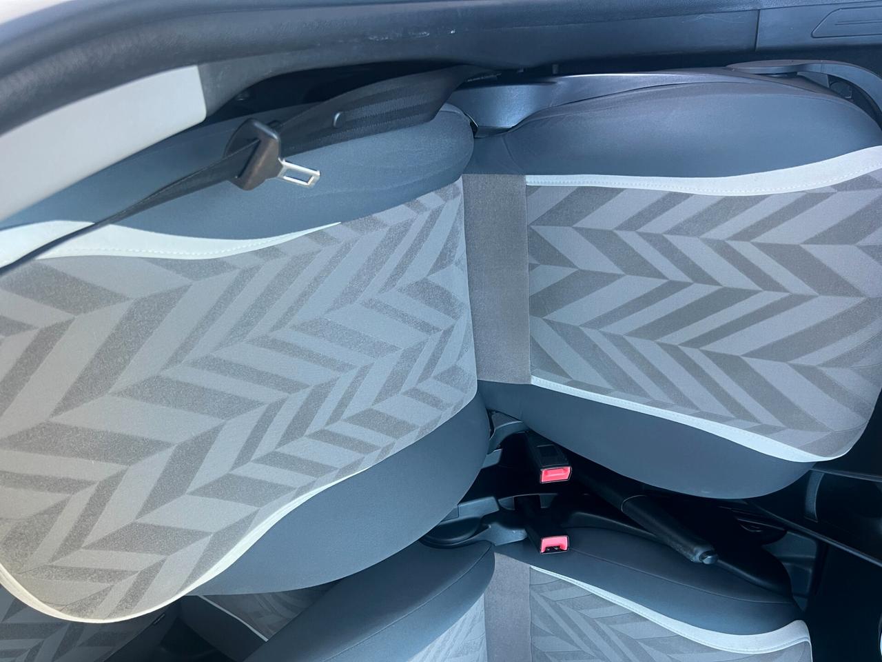 Lancia Ypsilon 1.2 69 CV 5 porte Gold