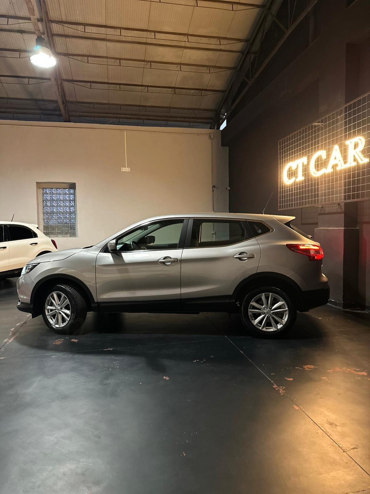 Nissan Qashqai 1.5 dCi DPF Tekna