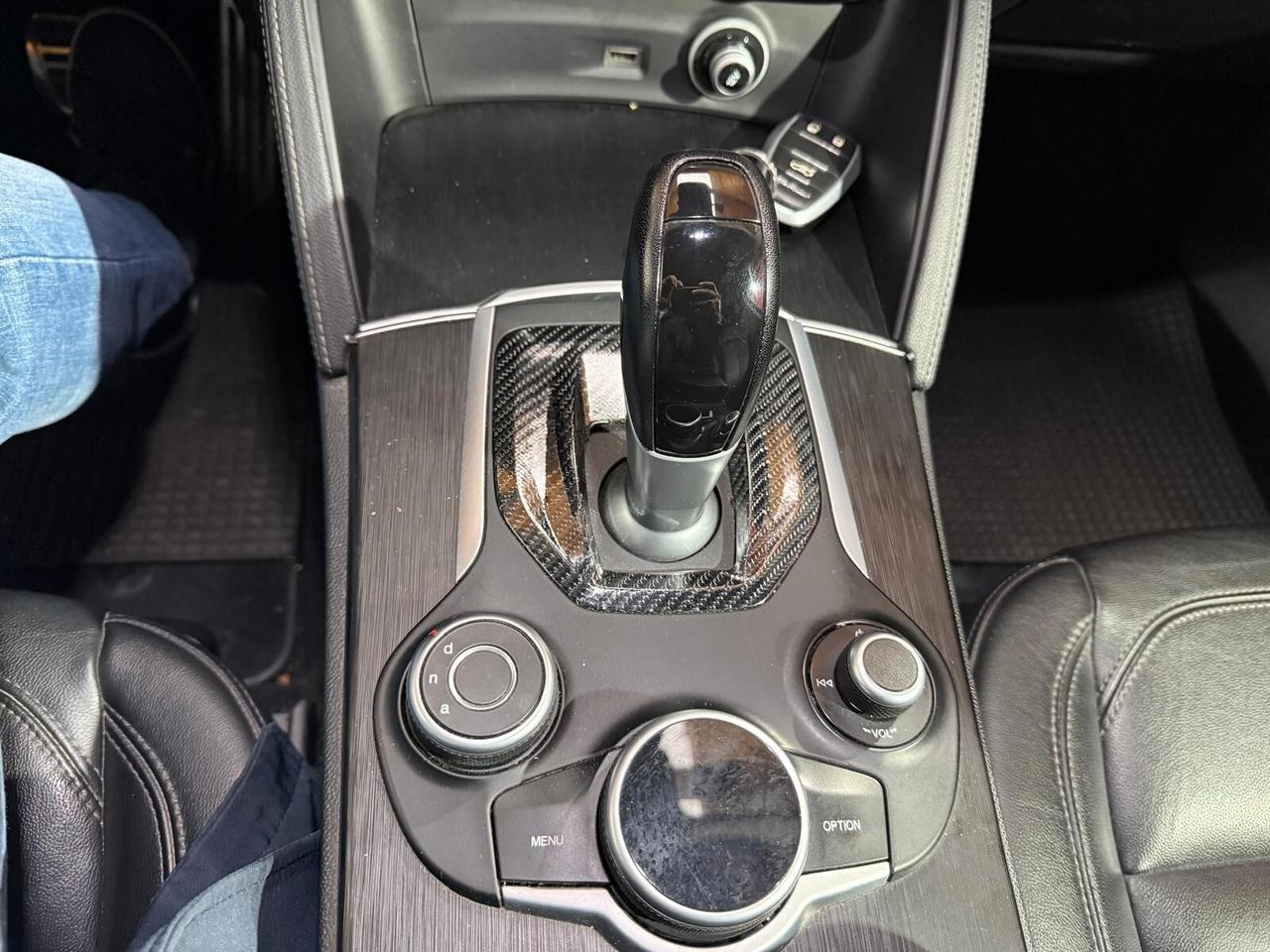 Alfa Romeo Stelvio 2.2 Turbodiesel 210 CV AT8 Q4 Super