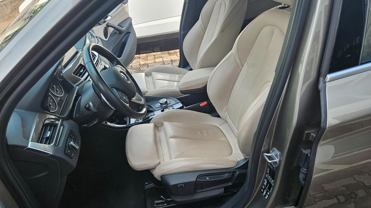 Bmw X1 xdrive18d xLine 150CV auto PELLE-CAMERA-SED.RISC.
