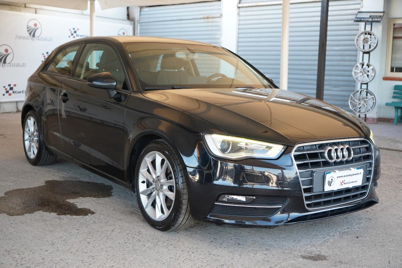 Audi A3 1.6 TDI 105 Cv Attraction