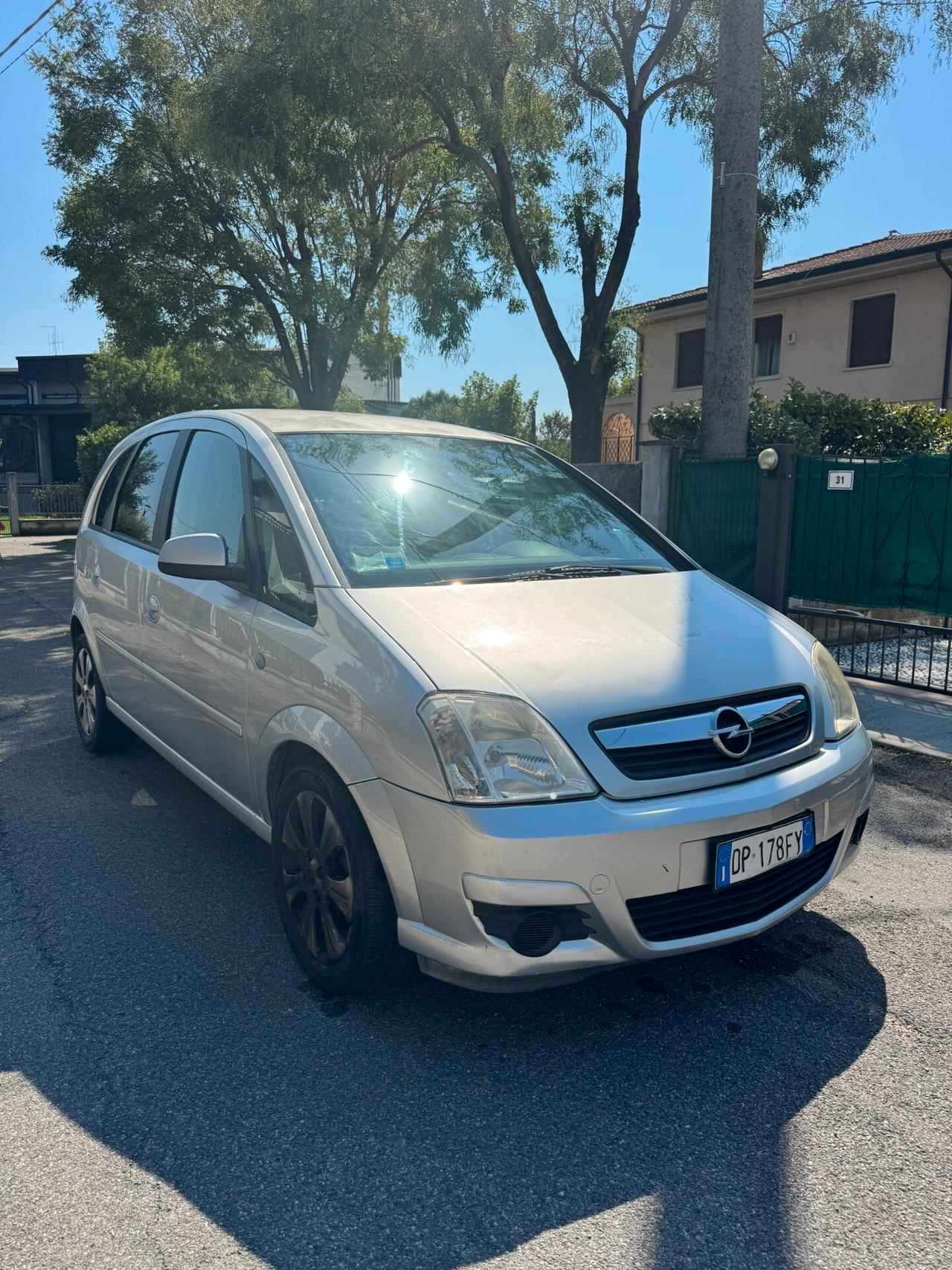 Opel Meriva 1.3 CDTI ecoFLEX Cosmo OK NEOPATENTATI