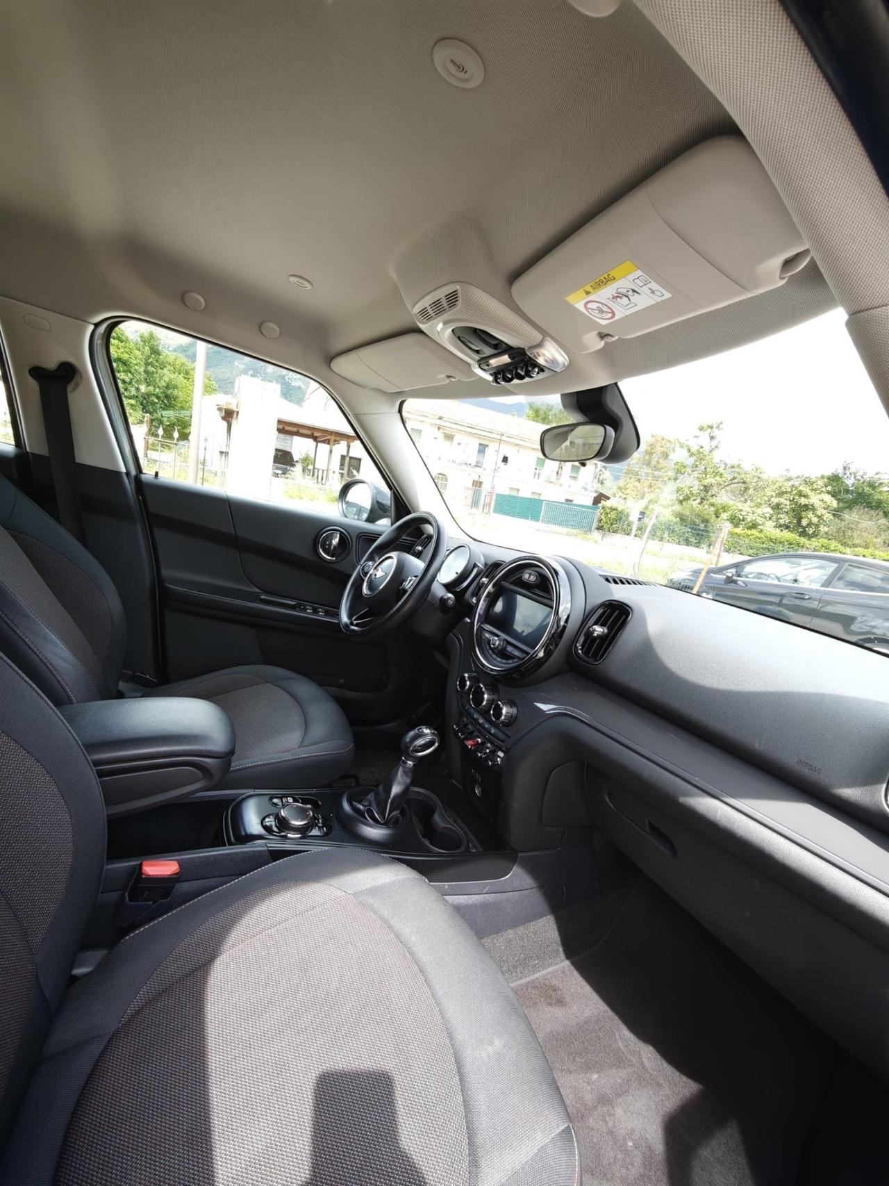 Mini Cooper SD Countryman 2.0 D Business ALL4 automatica