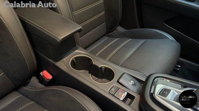 RENAULT Arkana Full Hybrid E-TECH 145 CV Engineered Fast Track