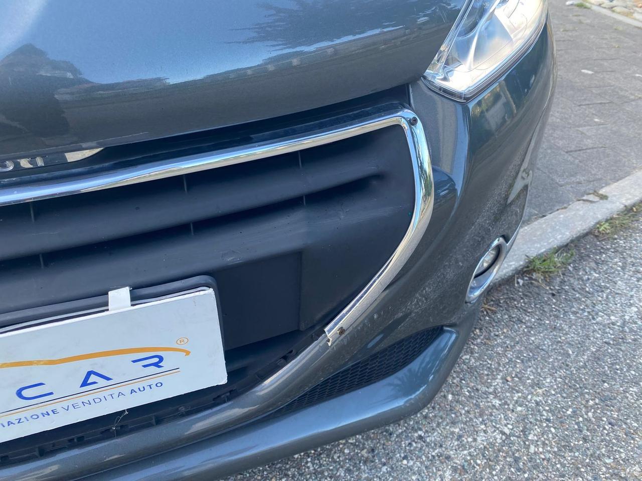 Peugeot 208 Active 1.4 HDI FAP 68 #6385