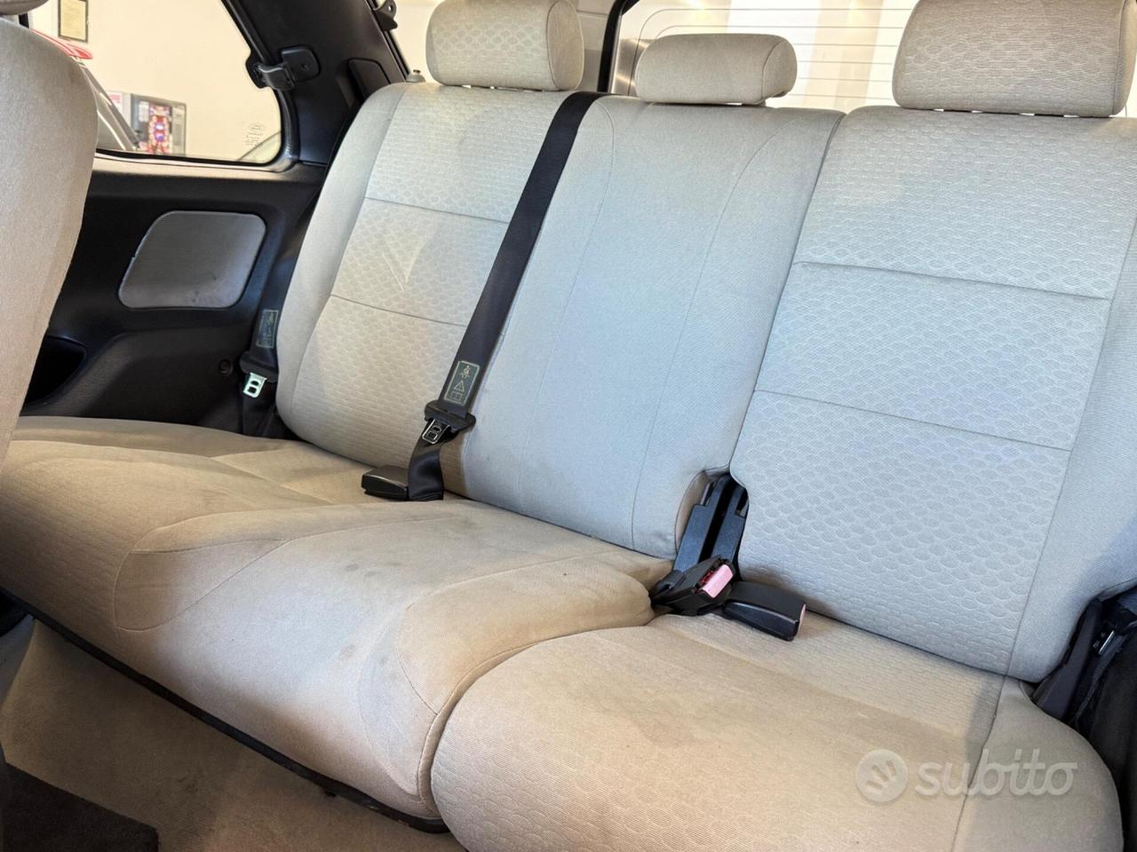 Land Rover Freelander 2.0 td4 3P gancio traino