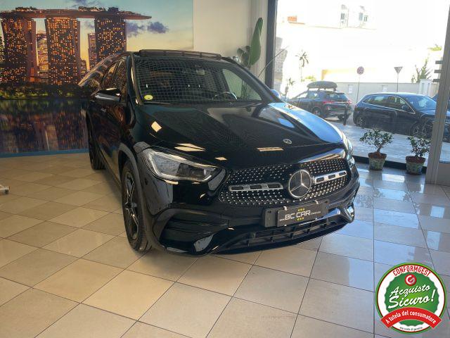 MERCEDES-BENZ GLA 200 d Auto Premium AMG *TETTO*NIGHT