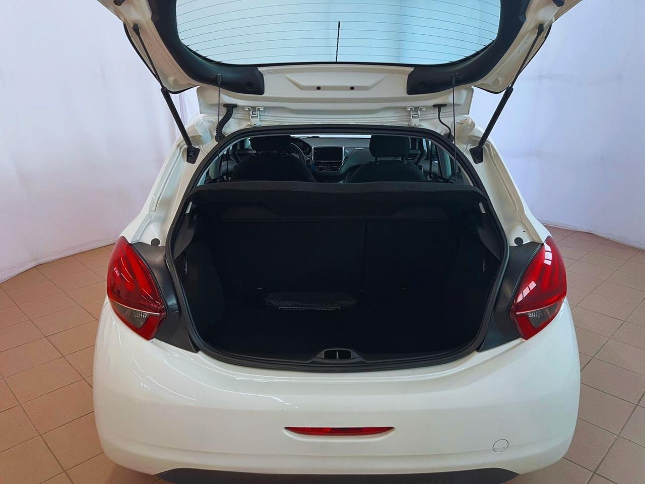 Peugeot 208 BlueHDi 100 S&S 5p. Mix