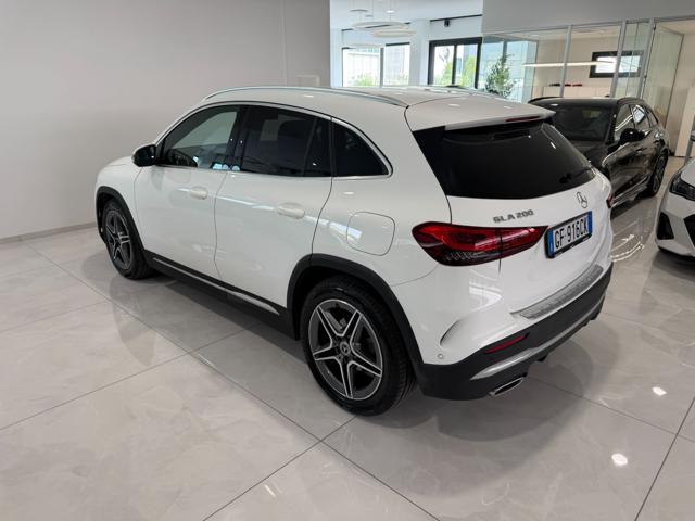 MERCEDES-BENZ GLA 200 Automatic Premium *GANCIO TRAINO*