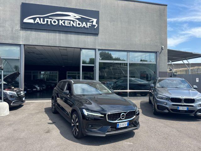 VOLVO V60 Cross Country B5 AWD Geartronic Business Pro MY 21