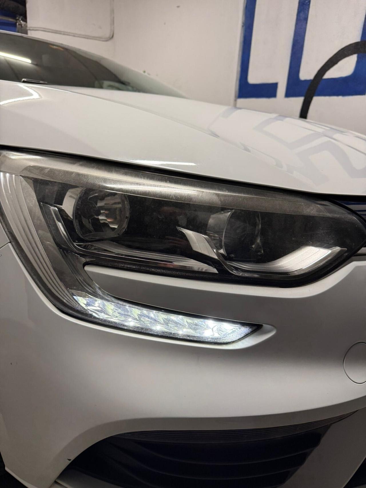 Renault Megane Mégane Sporter TCe Energy Business 2017