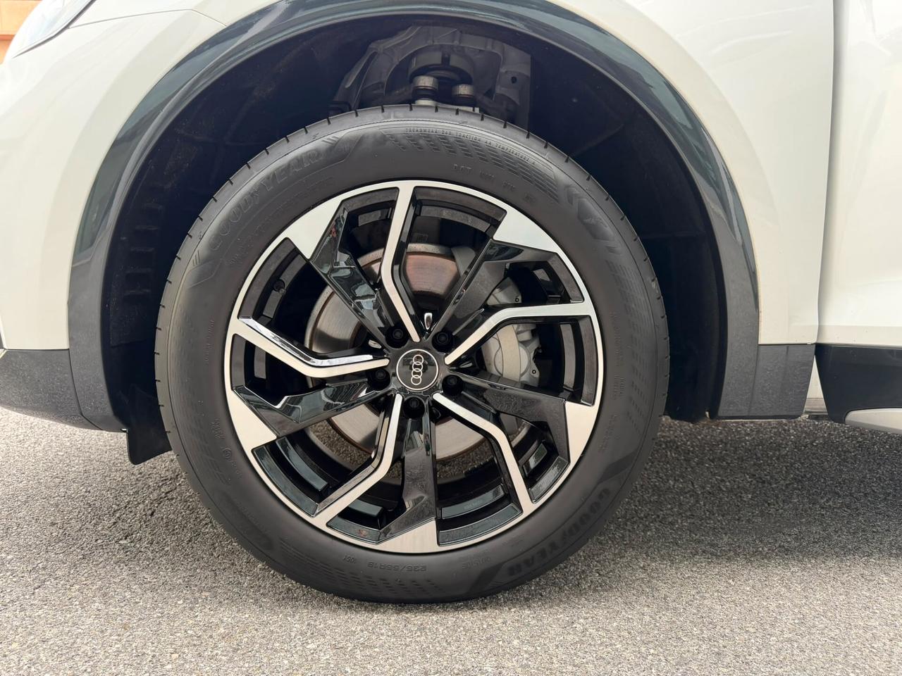 Audi Q5 40 2.0 TDI 204 CV quattro S tronic Business Advanced