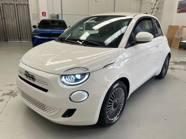 FIAT 500 Berlina Hybrid Torino 0 KM!