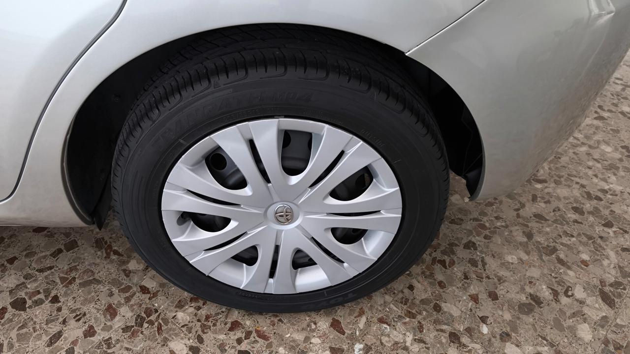 Toyota Auris 1.4 D-4D 5 porte Sol MY'08