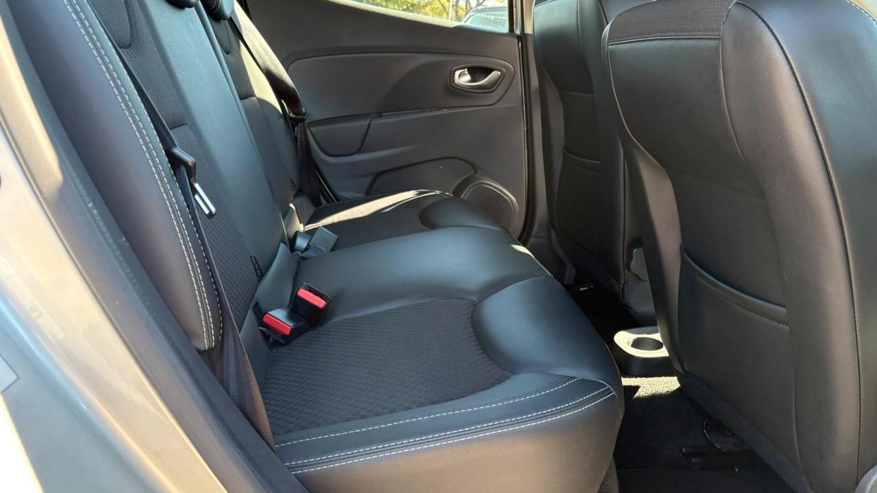 Renault Clio dCi 8V 75 CV 5 porte Moschino Intens