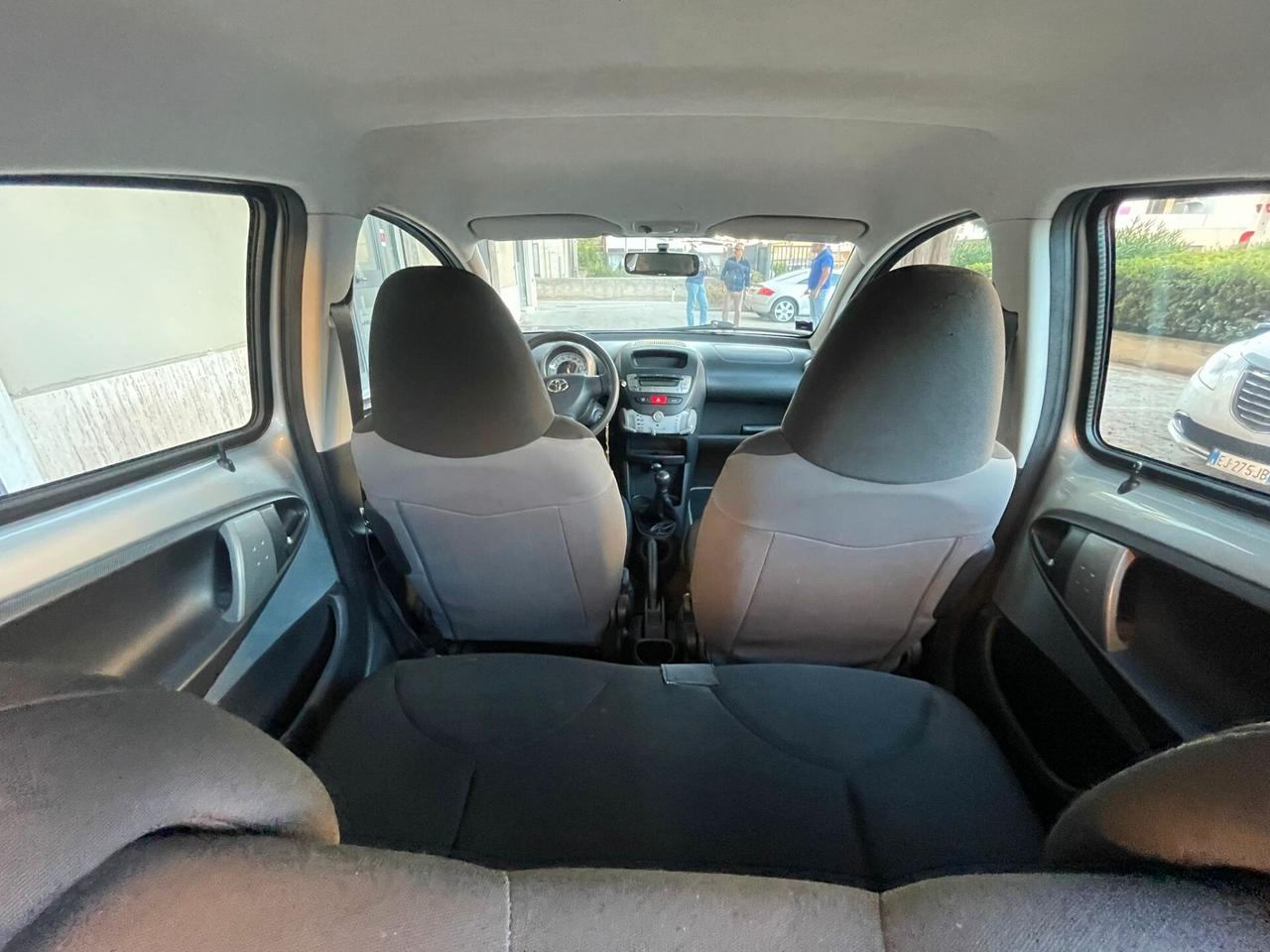 Toyota Aygo 1.0 12V VVT-i 5 porte Lounge Connect