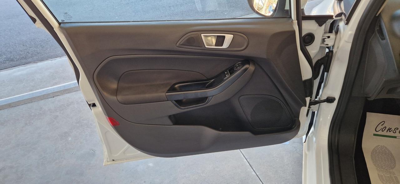 Ford Fiesta 1.5 TDCi 75cv Business
