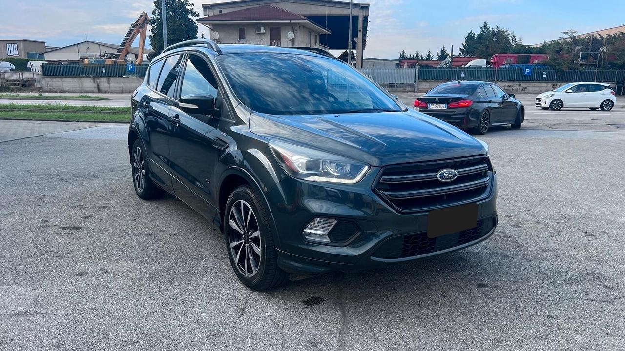 Ford Kuga 2.0 TDCI 150 CV S&S 4WD Powershift ST-Line