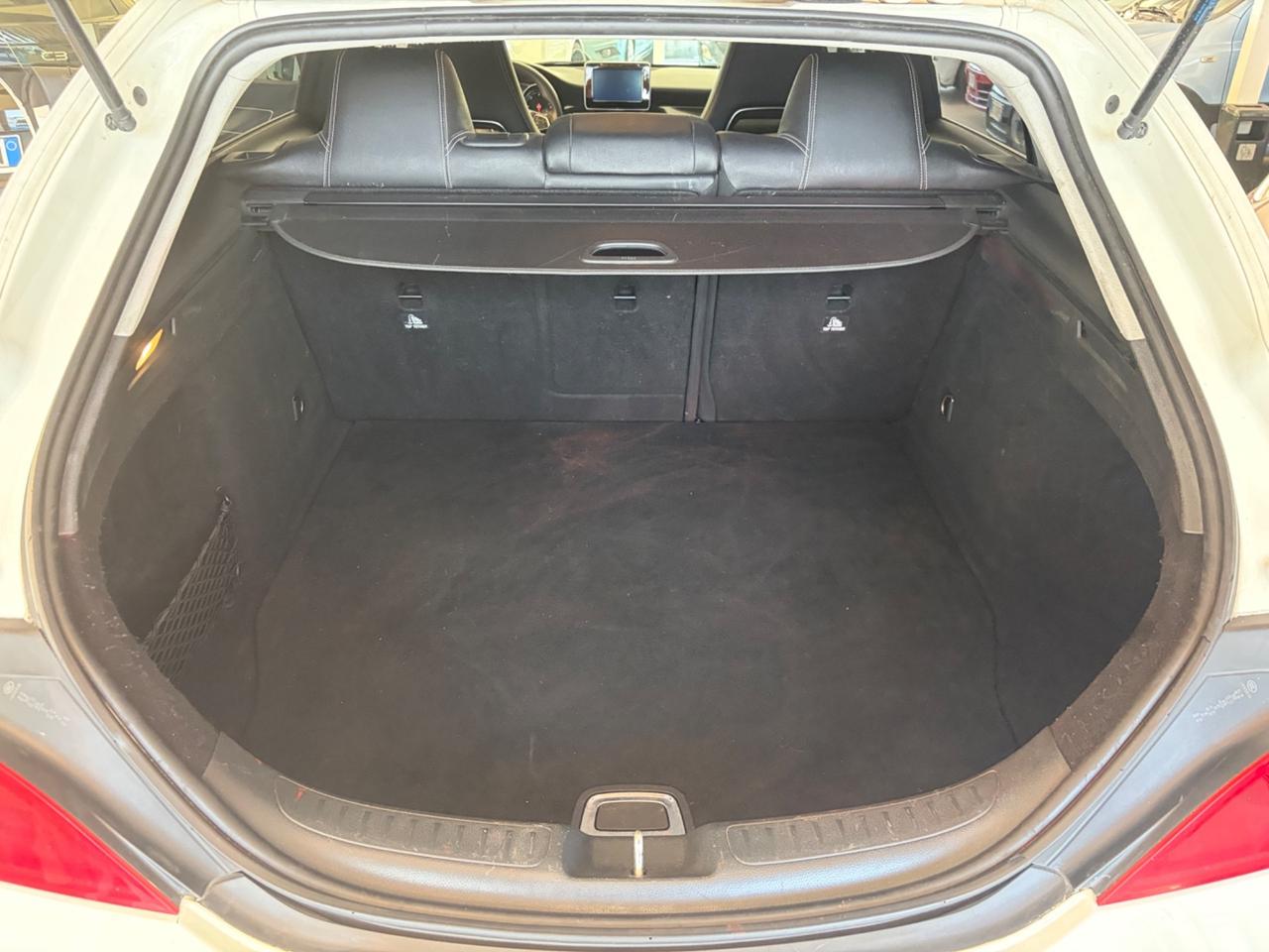 Mercedes-benz CLA 200 d S.W. Premium