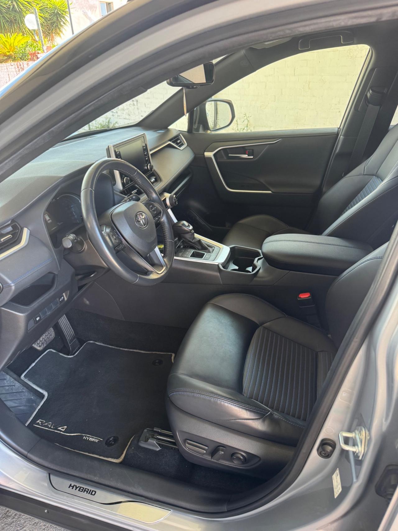 Toyota RAV 4 RAV4 2.5 HV (218CV) E-CVT 2WD Lounge