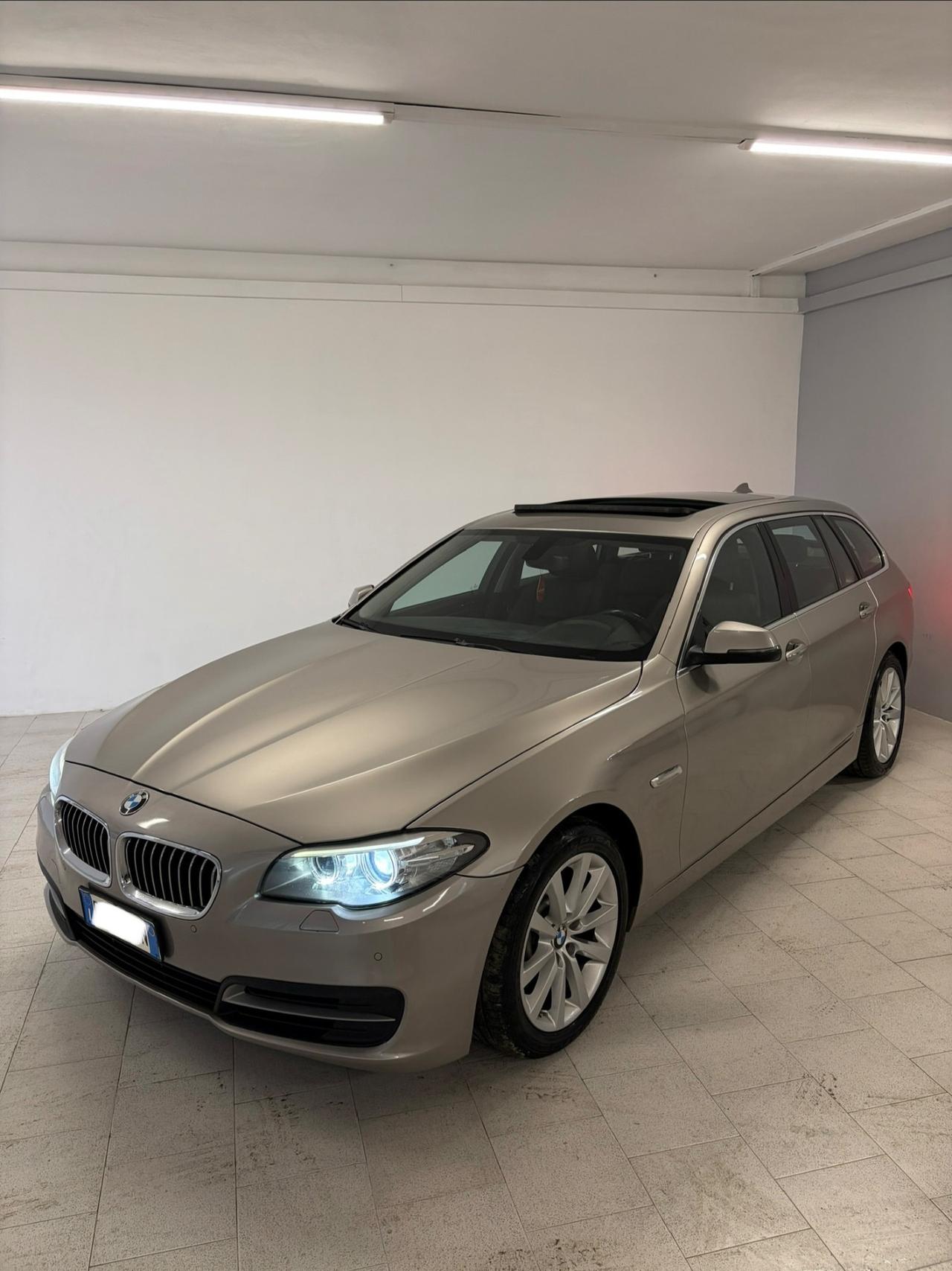 Bmw 520d Touring Futura Aut TETTO APRIBILE