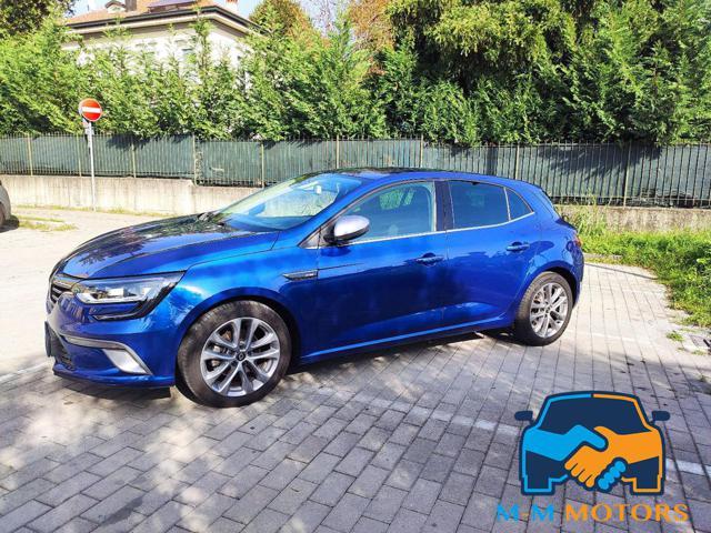 RENAULT Megane Mégane TCe 140 CV GT Line Intens!