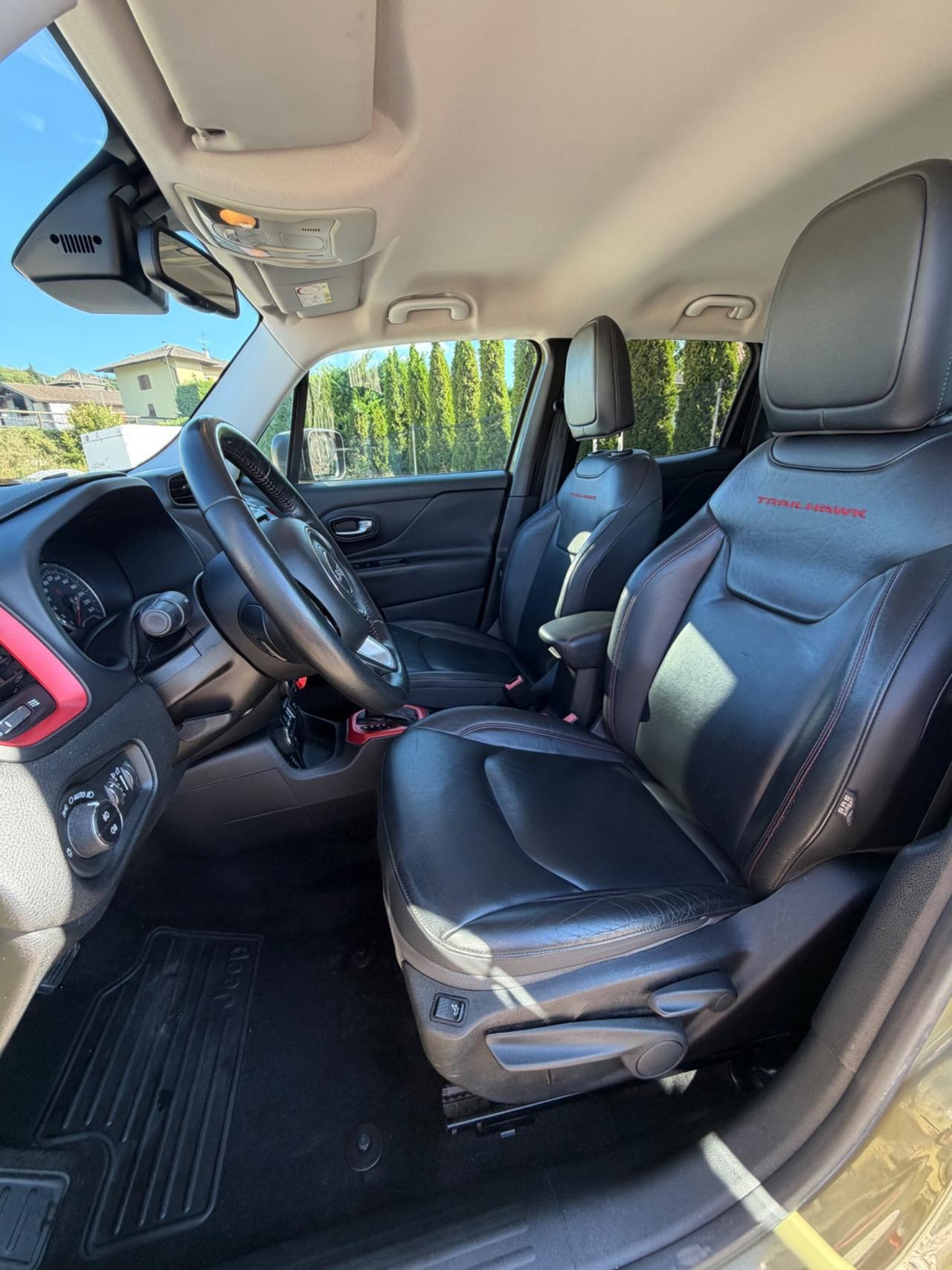 Jeep Renegade 2.0 Mjt 170CV 4WD Active Drive Low Trailhawk