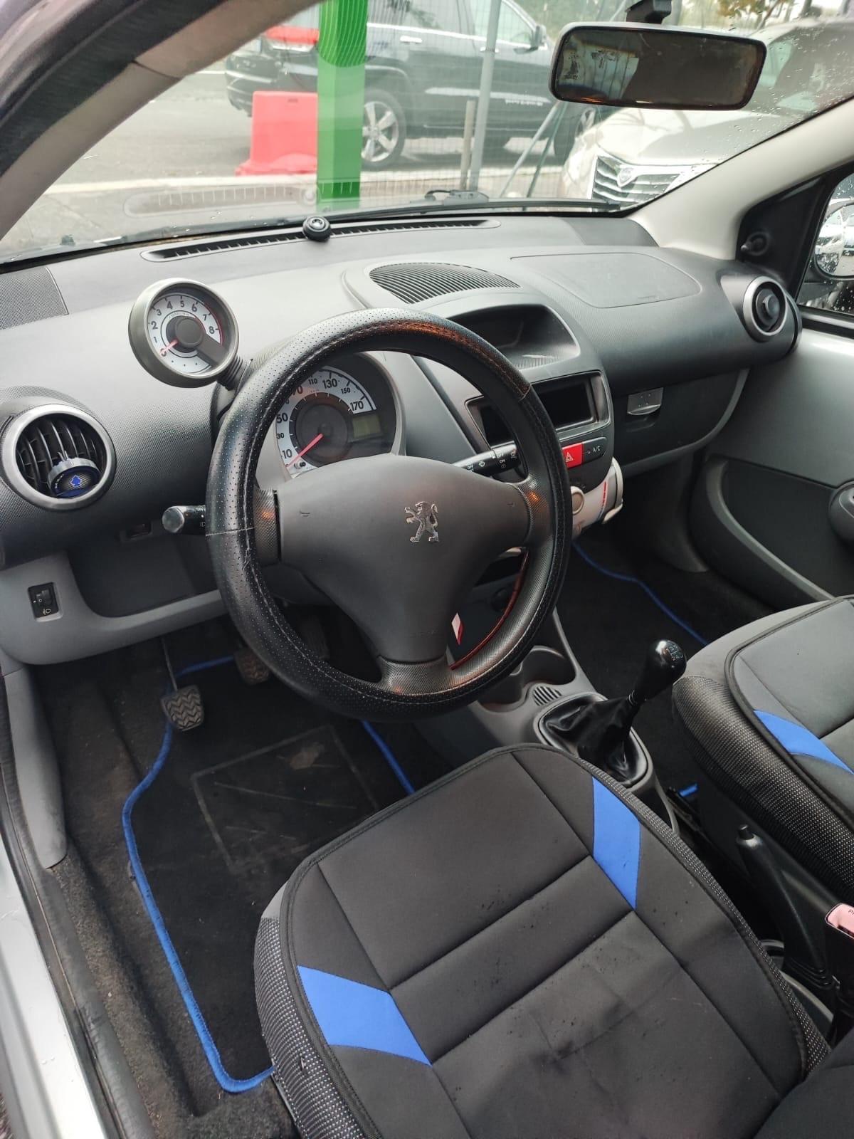 Peugeot 107 1.0 68CV 5p. Desir