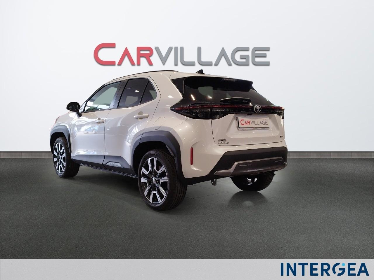 TOYOTA Yaris Cross 1.5h Lounge fwd 130cv e-cvt