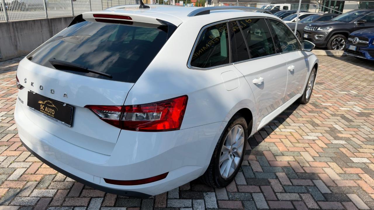 Skoda Superb Wagon 2.0 tdi evo Executive 122cv dsg