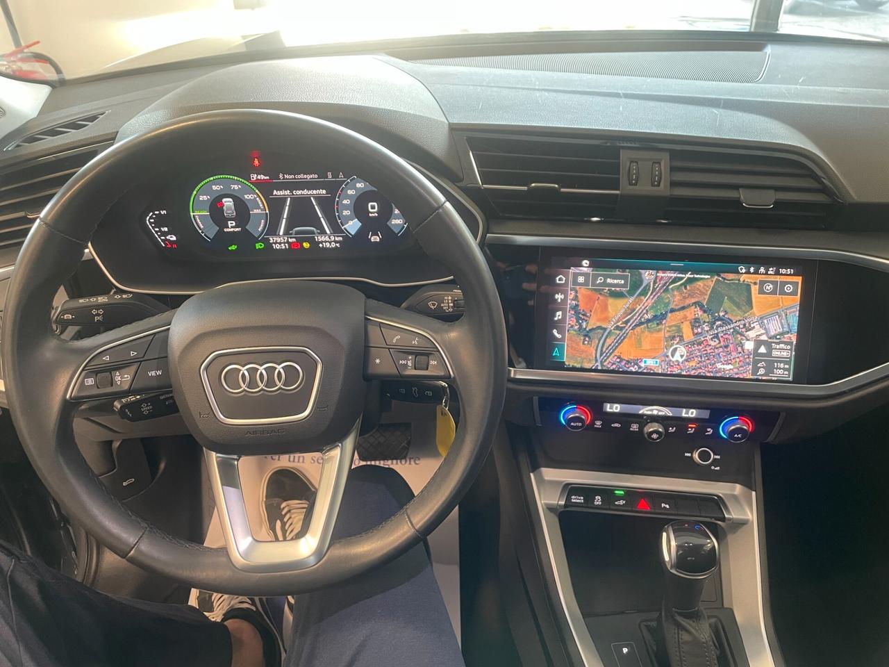 Audi Q3 45 TFSI e S tronic Business PREZZO REALE