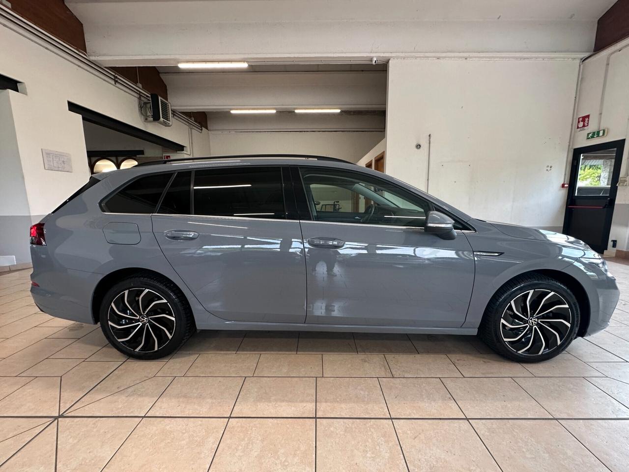 VOLKSWAGEN GOLF VARIANT 2.0 TDI STYLE 116CV DSG *CARPLAY*LED*LUCI*