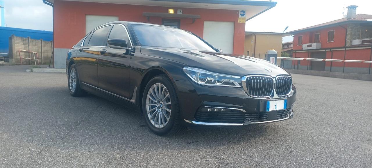 Bmw 730 730d xDrive Luxury