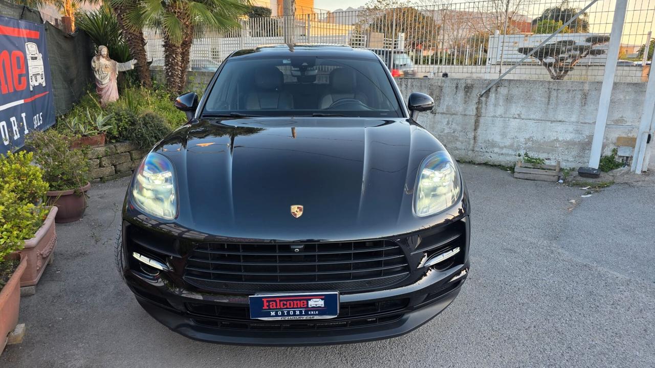 Porsche Macan 2.0 Scarico Sportivo Tetto
