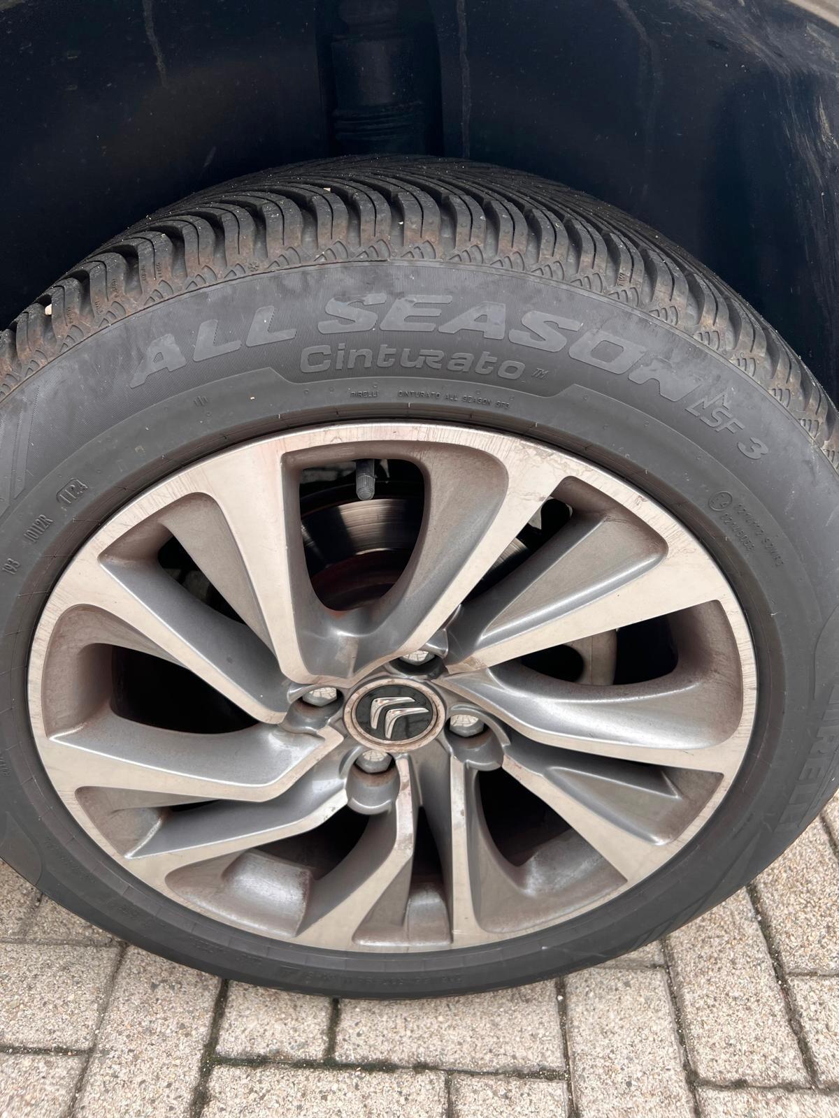 Citroen C4 DS4 1.6 e-HDi 110 airdream
