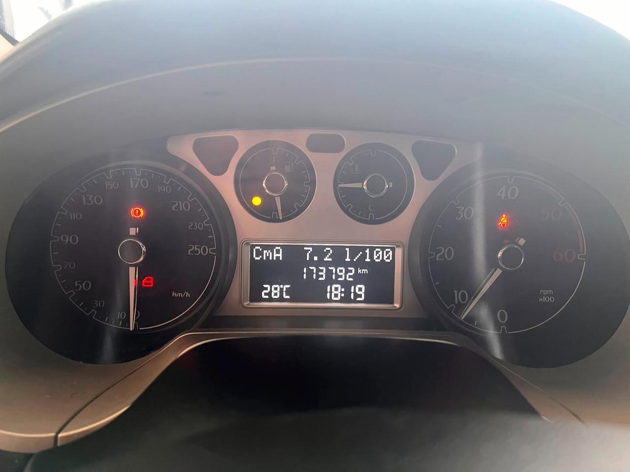Lancia Delta 1.6 MJT DPF Selectronic Platinum