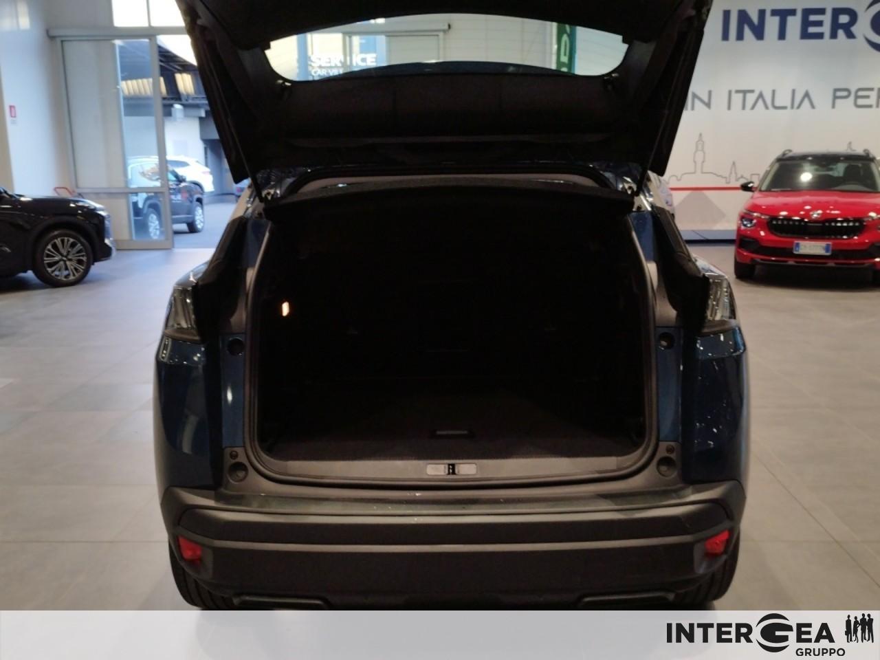 PEUGEOT 3008 1.5 bluehdi Active Business s&s 130cv